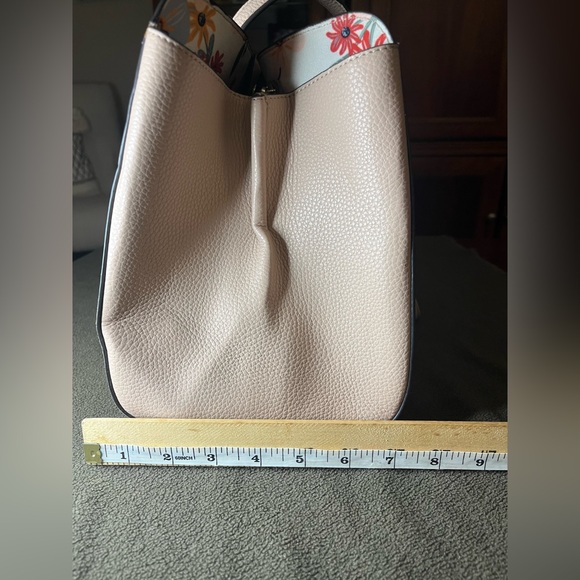 Nanette Lepore Blush Pebbled Tote Floral Lining Gold Hardware NWOT